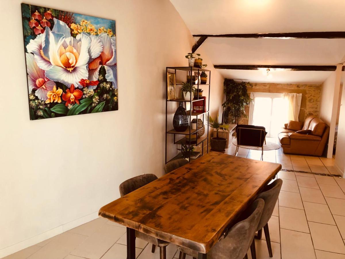 Appartement Au Dernier Etage Avec Terrasse Et Belle Vue Sur Nature Environnante Roujan Exterior photo